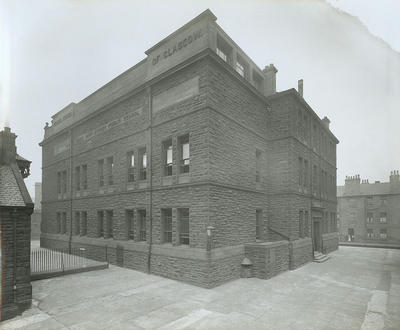 Queen Mary Street Public School