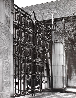 Memorial gates