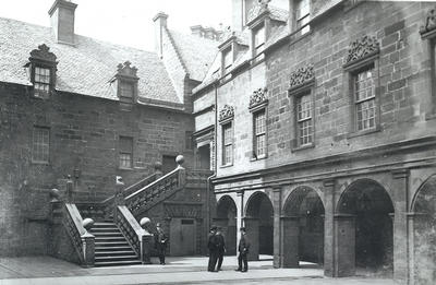 Old College Outer Court