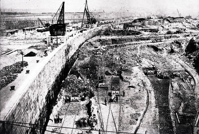 Construction of Queen's Dock